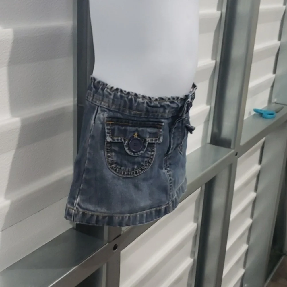 Baby Gap‎ brand blue jean skirt size 2
